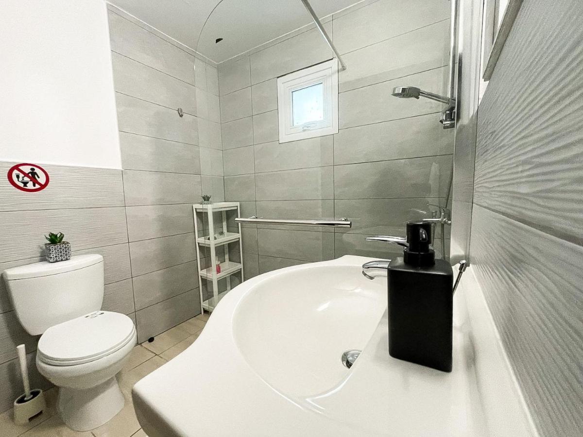Serena'S 2-Br Apartment In Ларнака Екстериор снимка