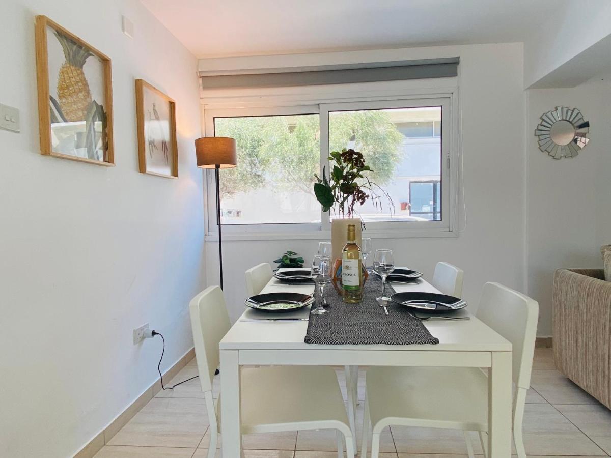 Serena'S 2-Br Apartment In Ларнака Екстериор снимка